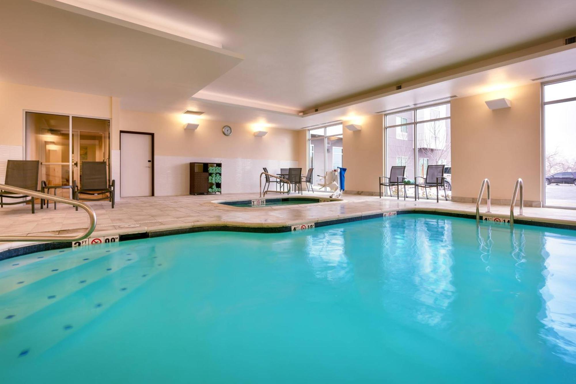 Fairfield Inn & Suites By Marriott Denver West/Federal Center Lakewood Eksteriør bilde